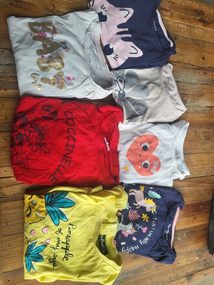 Lot vêtements 24 mois