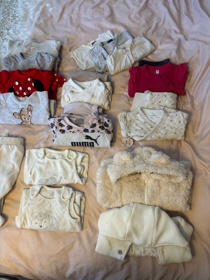 Lot de vêtements - photo numéro 5