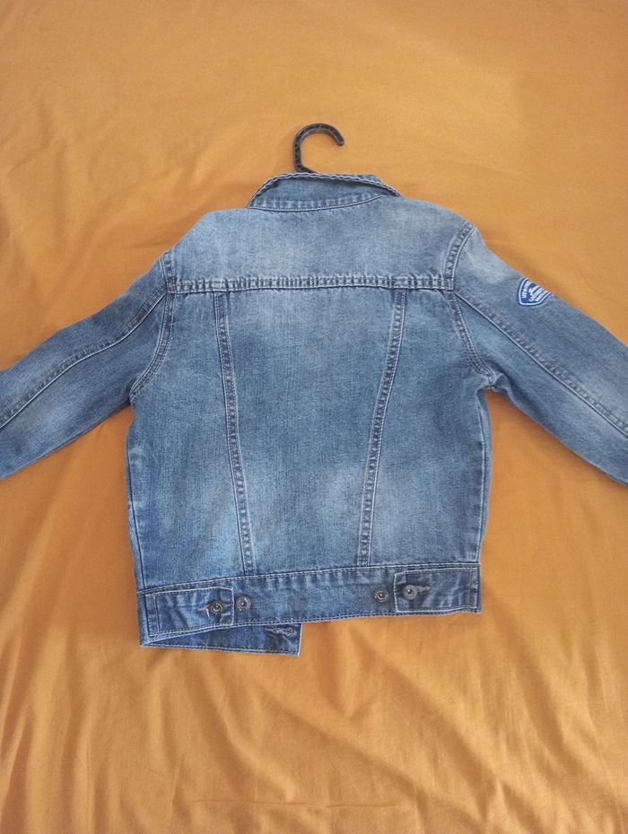 Veste en jeans 5/ 6 ans - photo numéro 2
