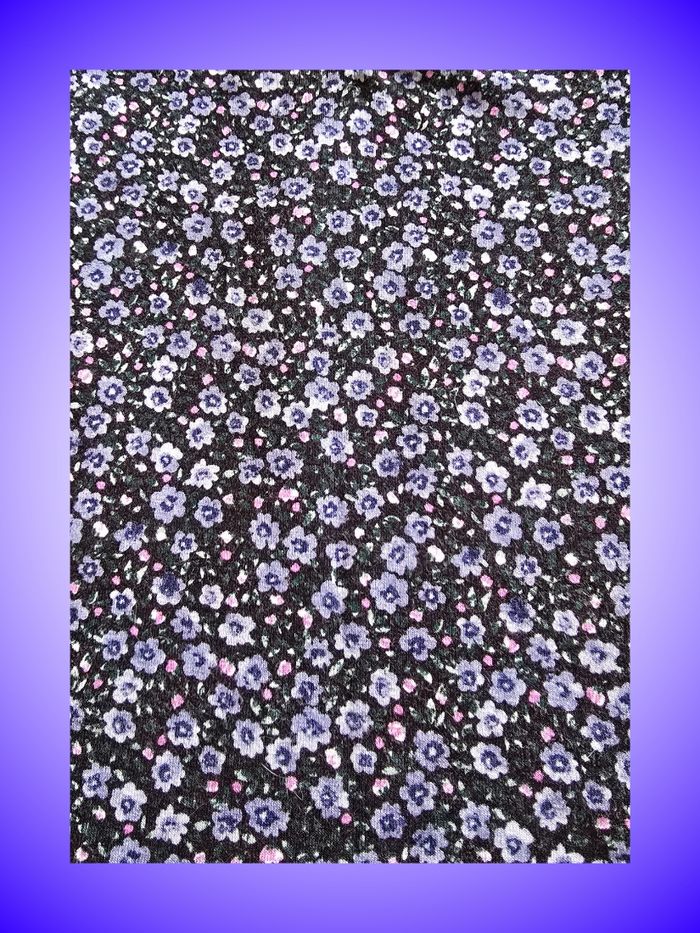 Crop Top Lulu Castagnette – Imprimé Fleuri / Liberty – Encolure Dégagée – Noir & Violet – Taille 42 XL – Très Bon État - photo numéro 3