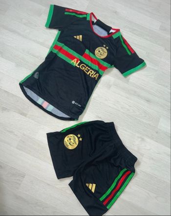 Ensemble foot Adidas 12-18m