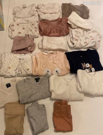 Lot de vêtements