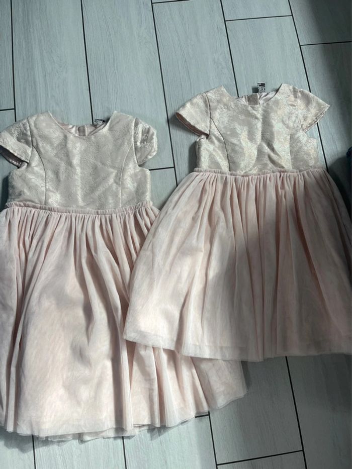 Robe créateur tape à l’œil