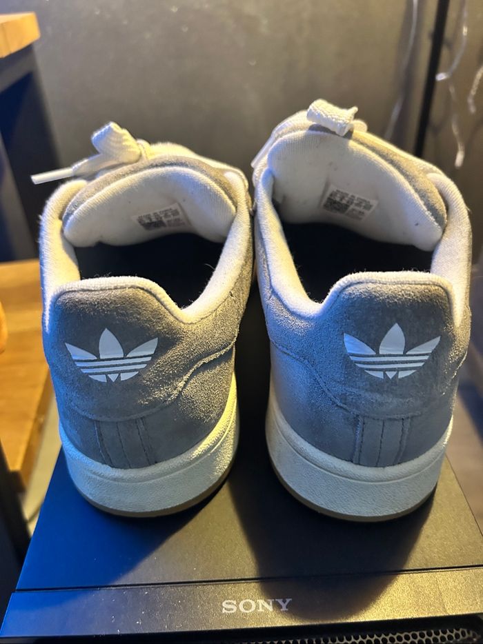 Baskets Adidas Campus grise - photo numéro 3