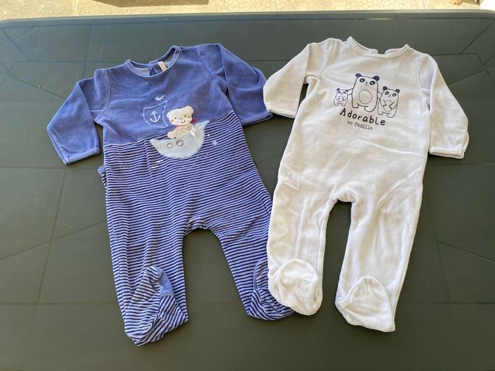 Lot de pyjamas et bodies garçon 18 mois - photo numéro 2