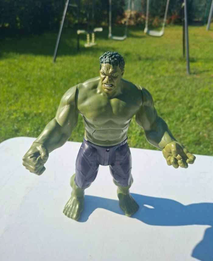 Figurine hulk parle français marvel - photo numéro 2
