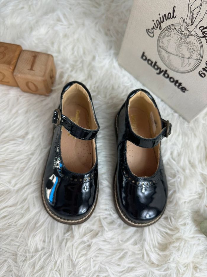 Paire de babies coloris noir Babybotte taille 20 - photo numéro 3