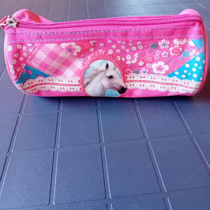 Trousse rose