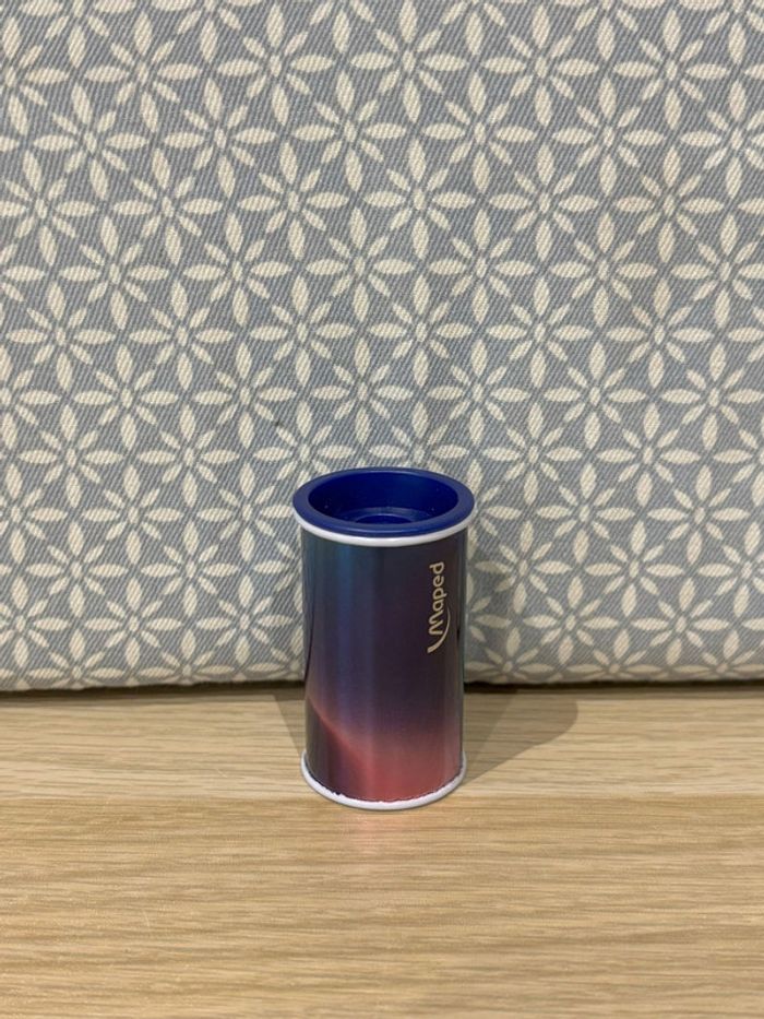 Taille-Crayons Mini Canette "Nightfall"