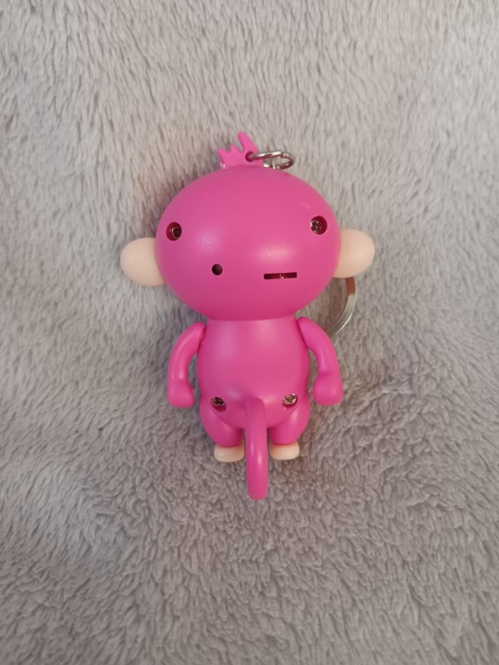 Porte-Clés Lampe et sonore Singe Rose - photo numéro 2
