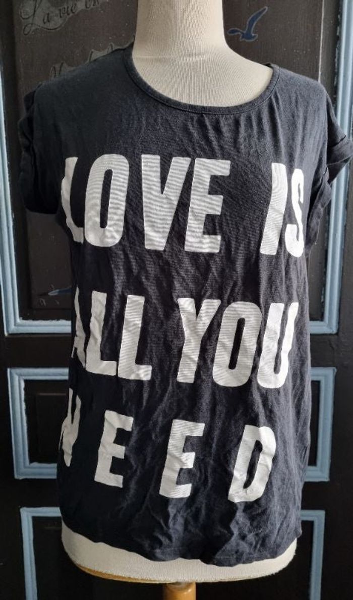 T-shirt sans manches taille 2