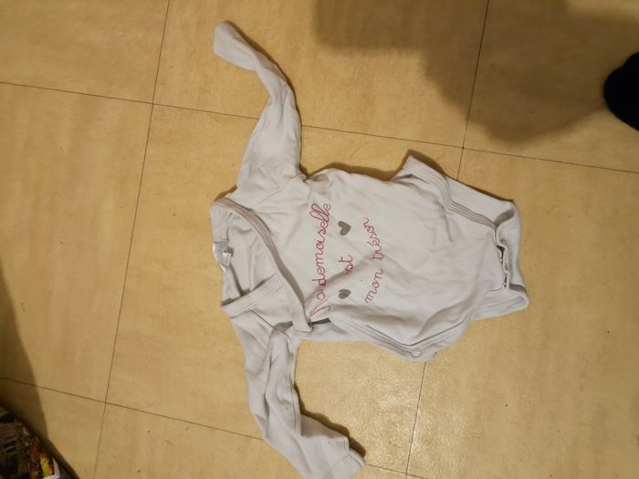 Vêtements bébé 3 mois - photo numéro 4
