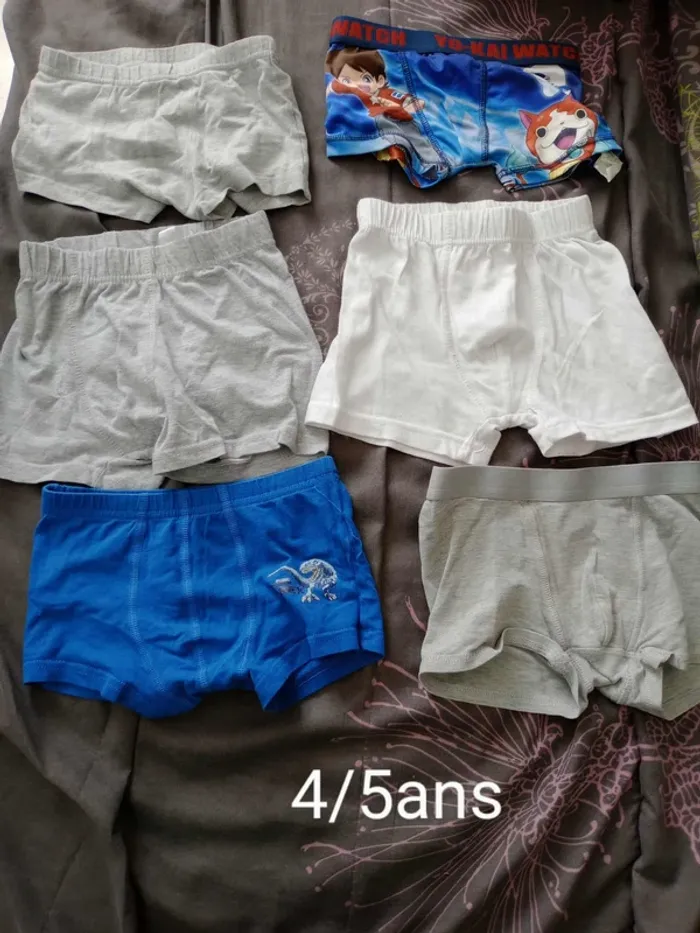 Lot 3ans 4 ans + chaussettes 18/20 21/23 27/30boxer slip - photo numéro 2
