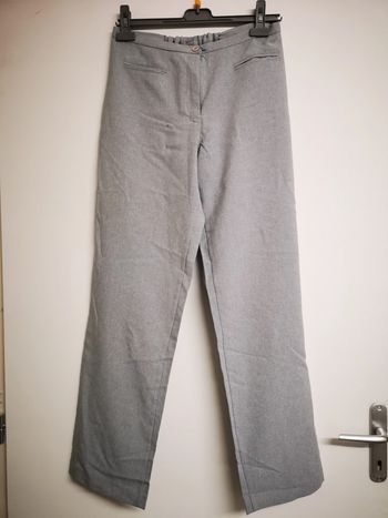 Pantalon tailleur gris 42