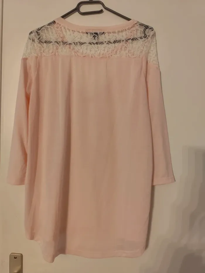 Tss rose et dentelle - photo numéro 3