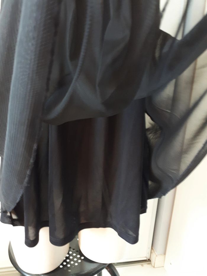 Top noir fluide avec perle 36 - photo numéro 3