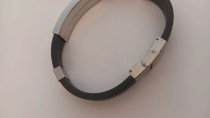 Bracelet homme silicone et acier - photo numéro 10