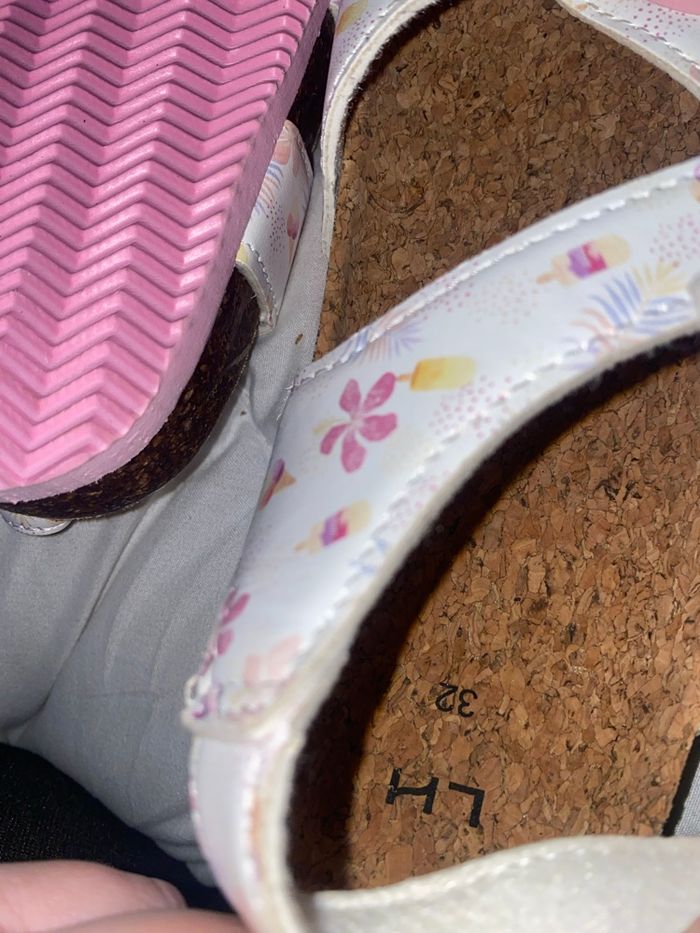 Chausssures - photo numéro 3