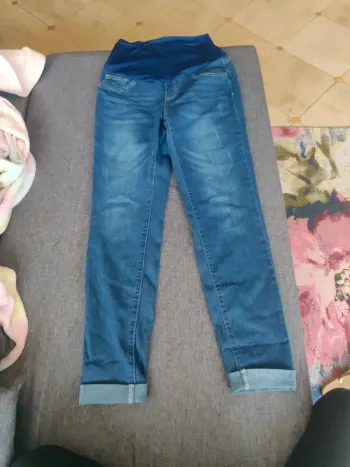 Pantalon jean de grossesse