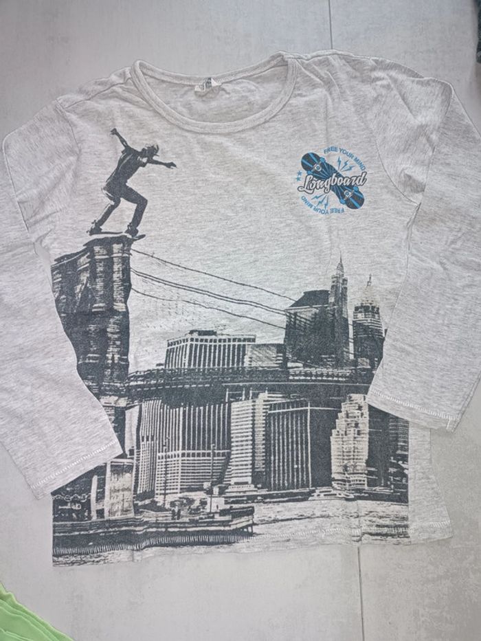 Tee shirt manches longues 7/8 ans