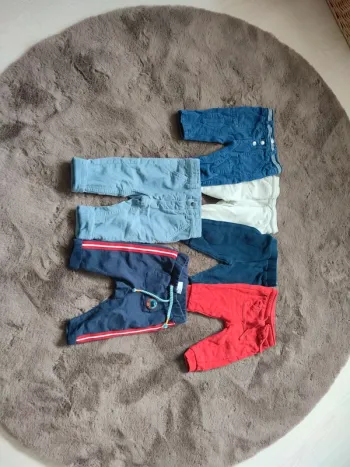 Lot pantalon bébé