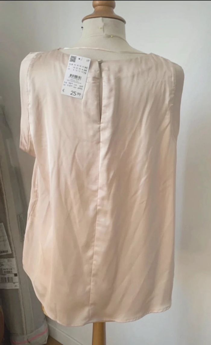 Top satin Camaïeu taille 42/44 - photo numéro 3