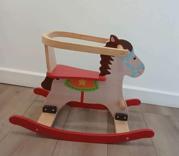 Cheval à bascule en bois - photo numéro 2