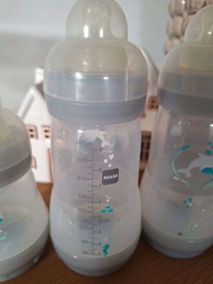 Lot naissance de 4 biberons MAM - photo numéro 3