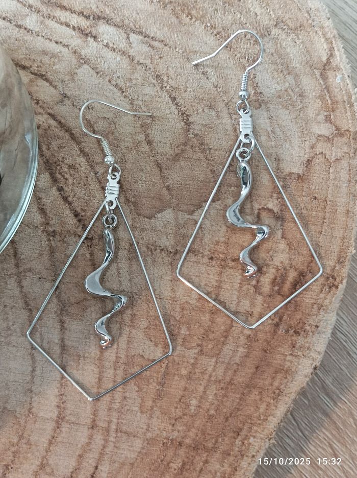 🌺 Boucles d'oreilles créoles - photo numéro 3