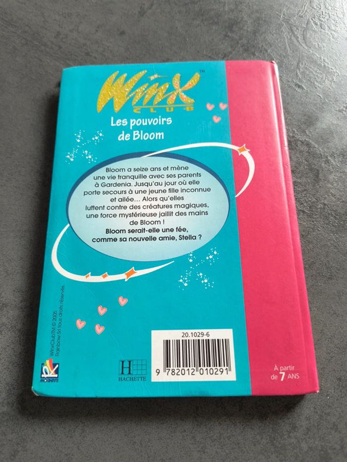 Vends livre de poche la bibliothèque rose Winx club. - photo numéro 2