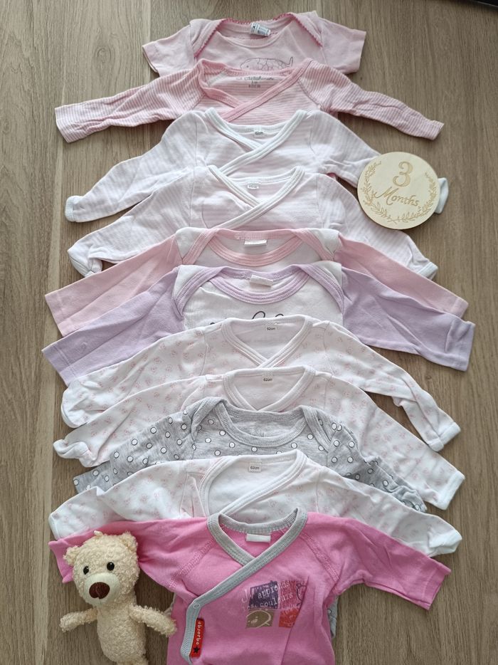🌸 Lot de 11 Bodys - 3 mois 🌸