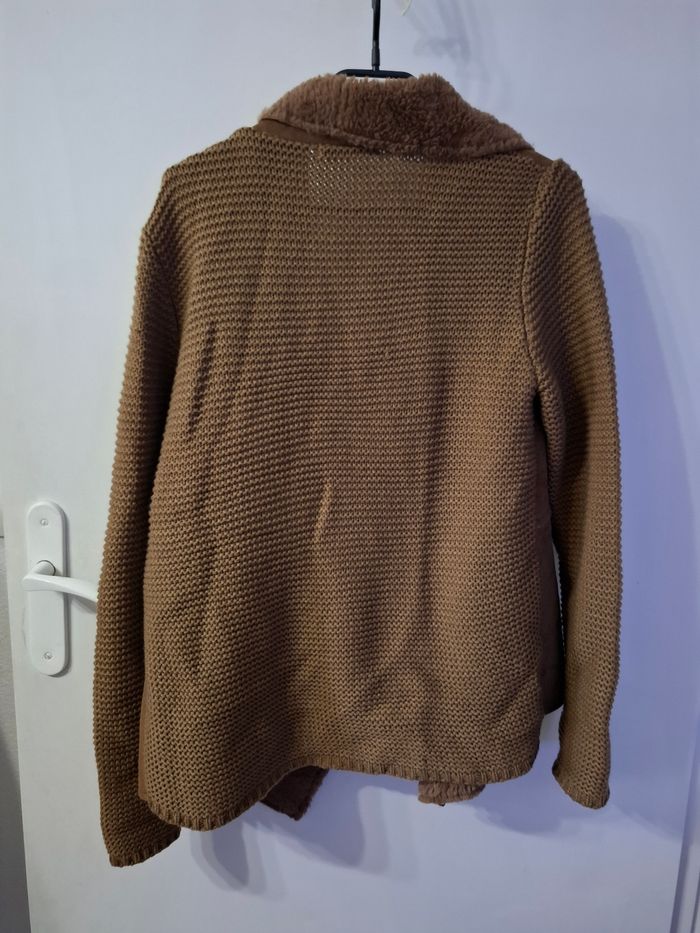 veste pull camaieu taille 38/40 en très bon état - photo numéro 7