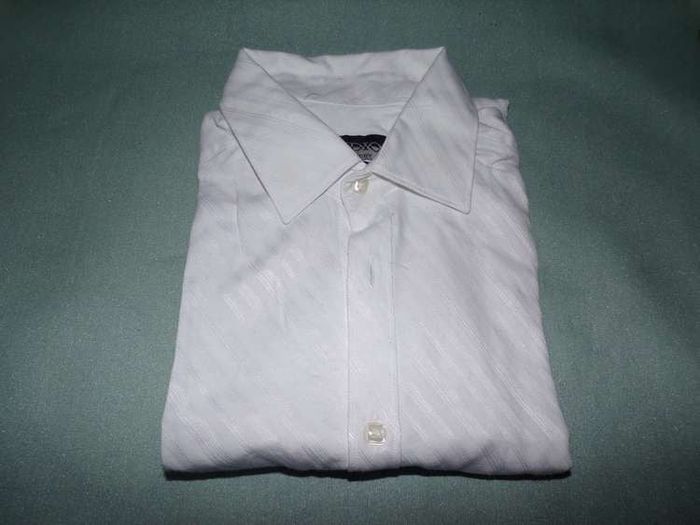 Chemise blanche, marque Armand Thierry, taille M