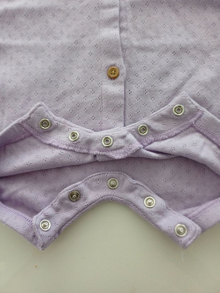 Combishort neuve taille 9 mois - photo numéro 4