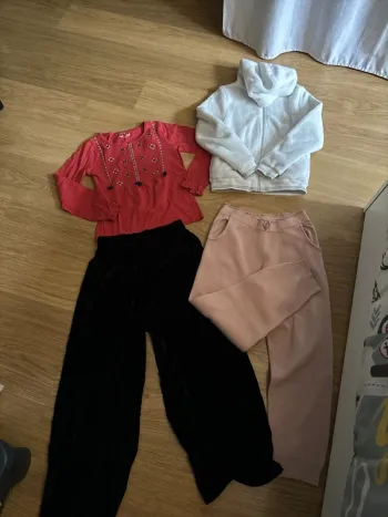 Lot vêtements fille 10 ans