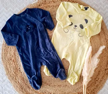Lot de 2 pyjamas kiabi 9 mois