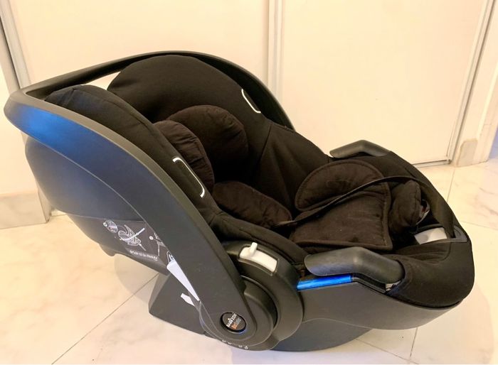 Complet Poussette Babyzen Yoyo 0+/6+ Édition Air France + Accessoires - photo numéro 7