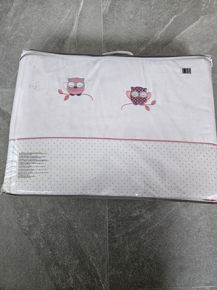 Tour de lit neuf - photo numéro 2