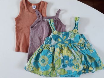 Lot débardeurs 2 ans