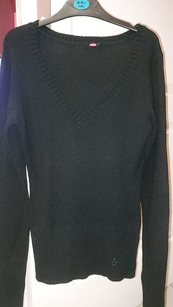 Pull noir