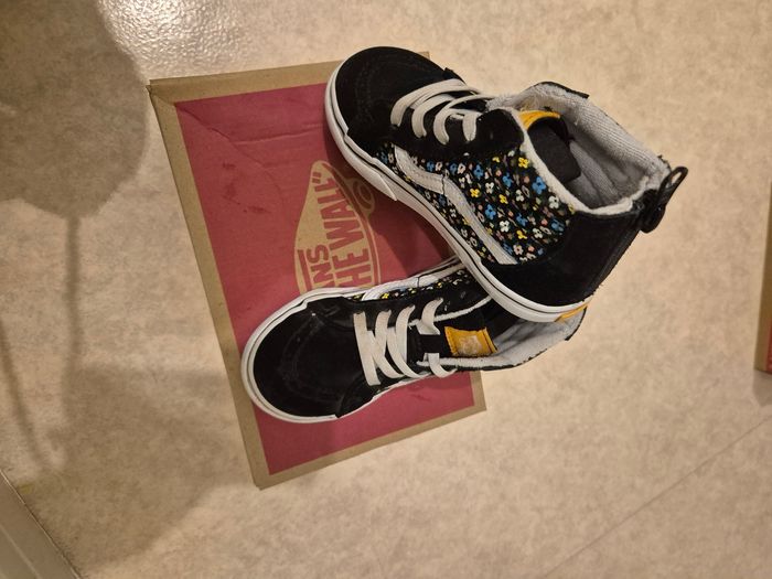 Vans fille - photo numéro 3