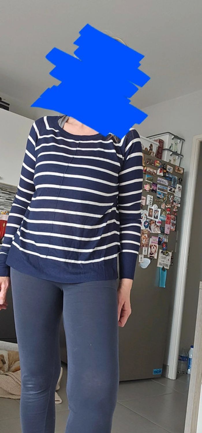 Pull marin Primark taille L - photo numéro 3