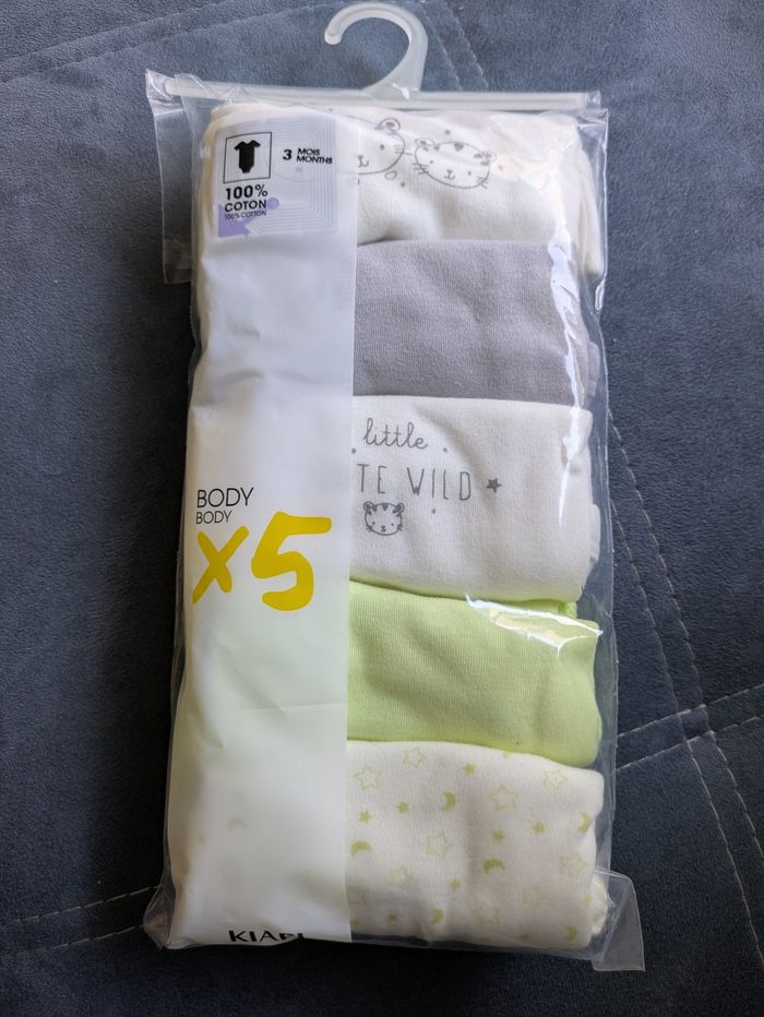 Bodies - photo numéro 2