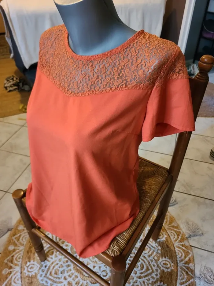 Top orange femme 38 - photo numéro 3