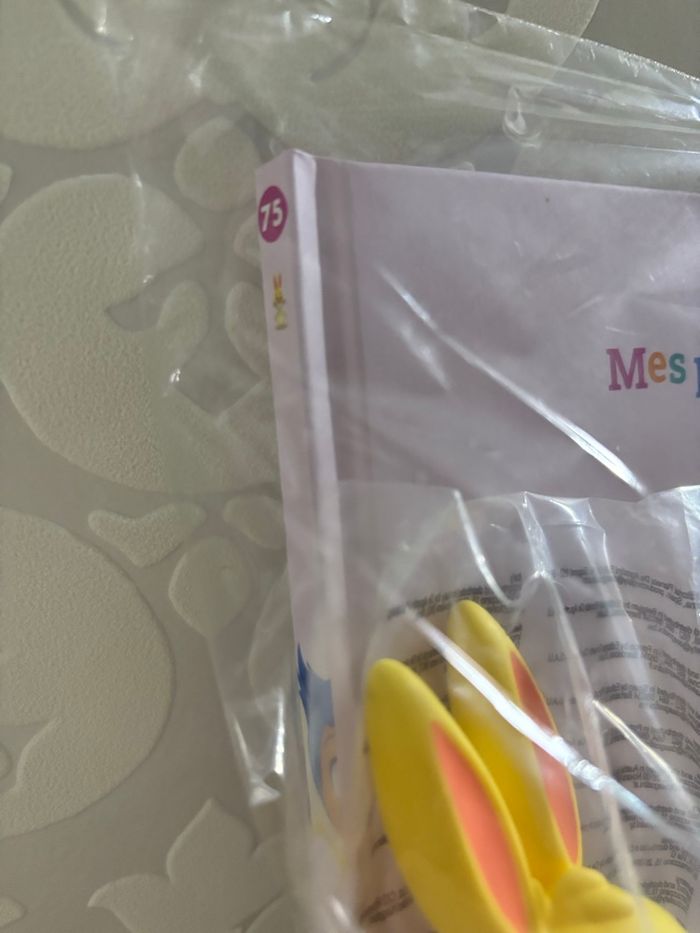 Figurine + Livre Coco Lapin n 75 Mes Premiers Amis Disney Altaya - photo numéro 2