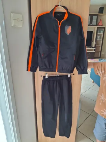 Jogging garçon 7 ans
