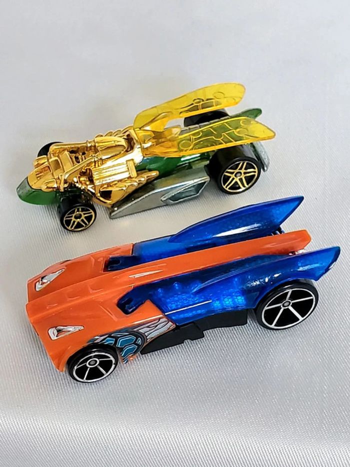 2 Hot wheels Buzz Bomb + Draggin' Tall - photo numéro 2