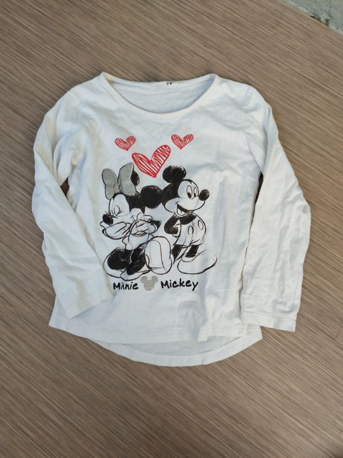 Tee-shirt fille taille 6 ans