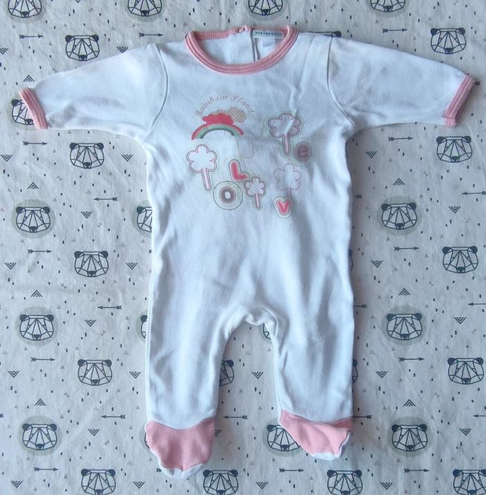 Lot de pyjamas taille 1 mois - photo numéro 7