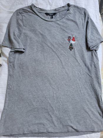 Tee-shirt avec broderies de Noël t M